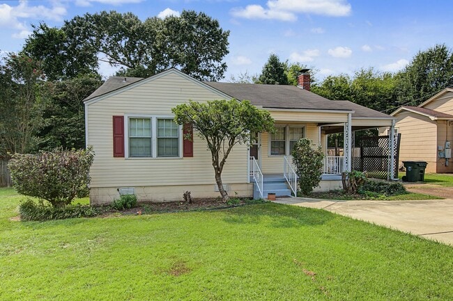 Building Photo - 2935 Arcadia Dr