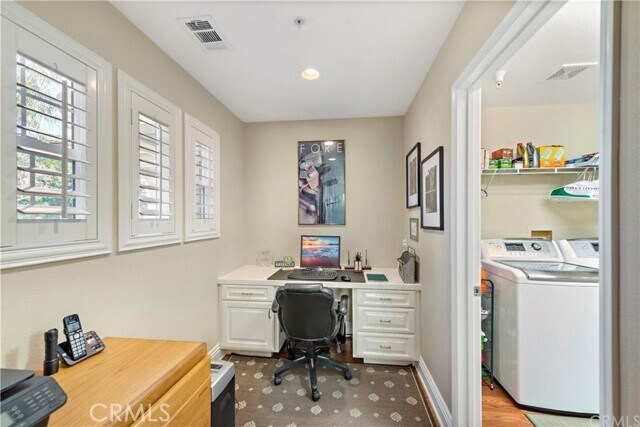Building Photo - 26 Tuberose St