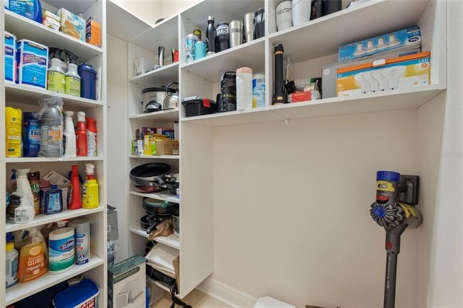 Building Photo - 11402 Peckham Pl