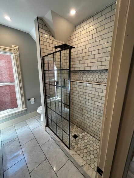 Building Photo - 2145 Franklin St