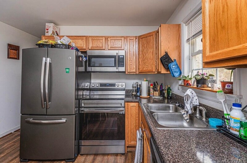 Building Photo - 1708 Ivy Cliffs Ct