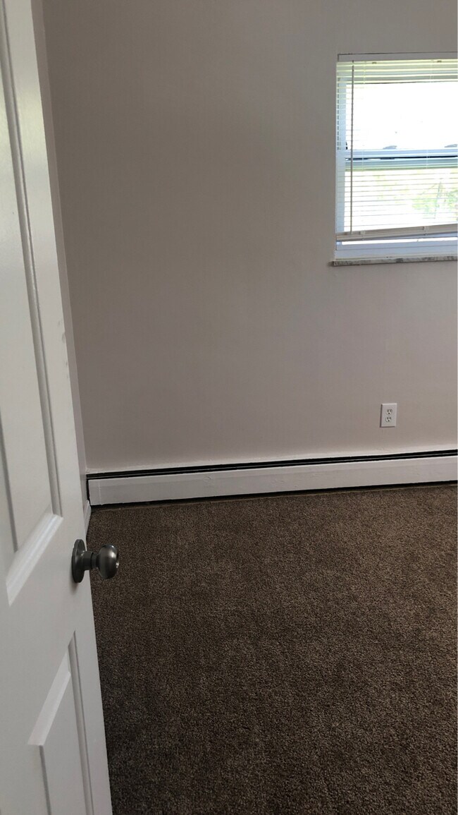 Building Photo - 6360 Revere Ave