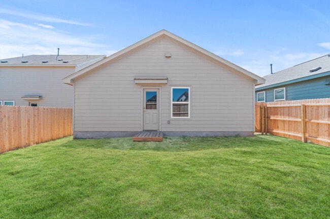 Building Photo - 10231 Asta Trl