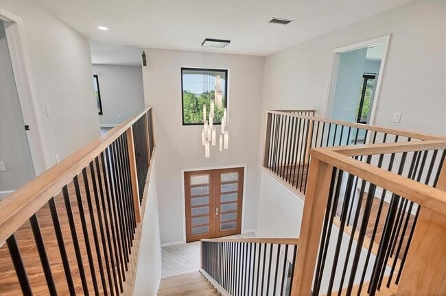 Building Photo - 15530 Aqua Cir