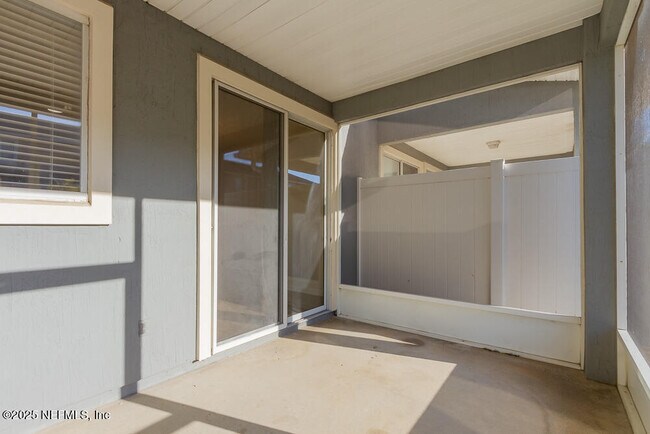 Building Photo - 2374 Red Moon Dr