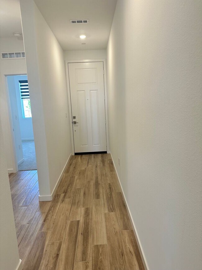 Building Photo - Brand New Home In Menifee with Backyard!