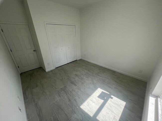 Building Photo - MODERN BRAND NEW RETREAT IN LEHIGH ACRES!