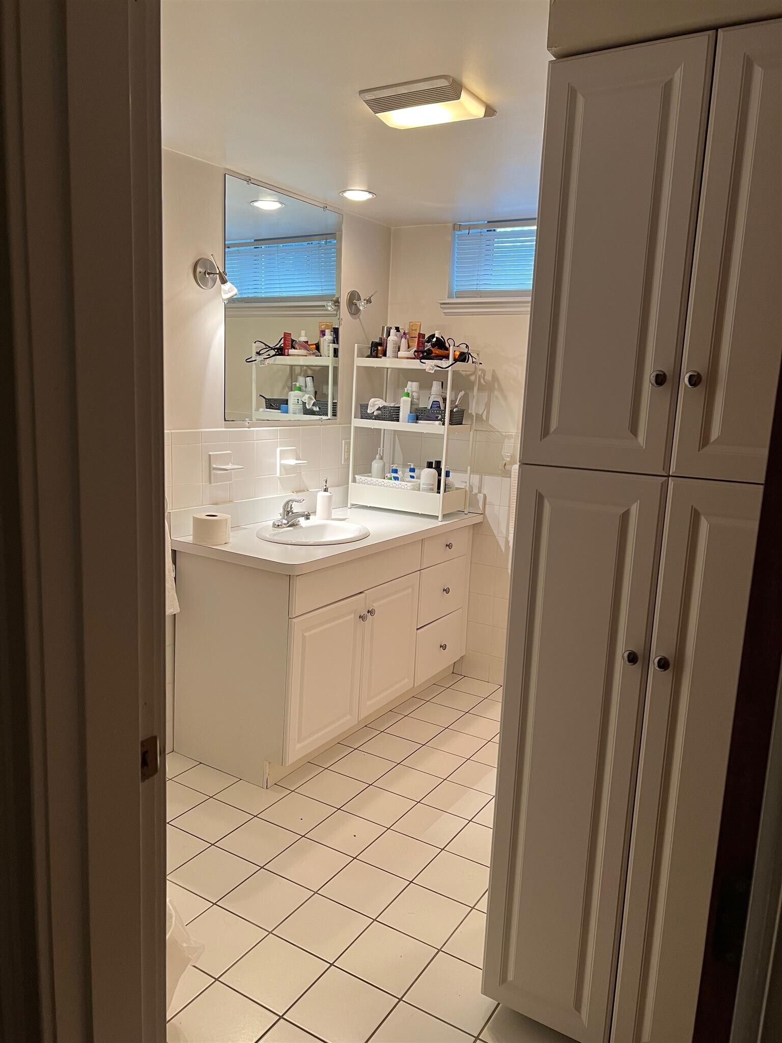 Building Photo - 20 Highland Ave