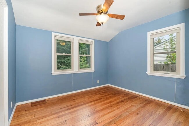 Building Photo - Northeast Benjamin Street