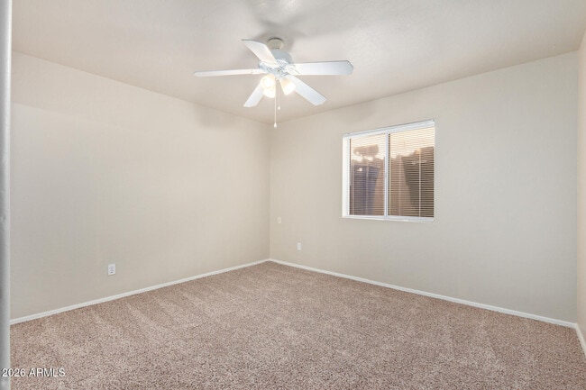 Building Photo - 5682 W Ross Dr