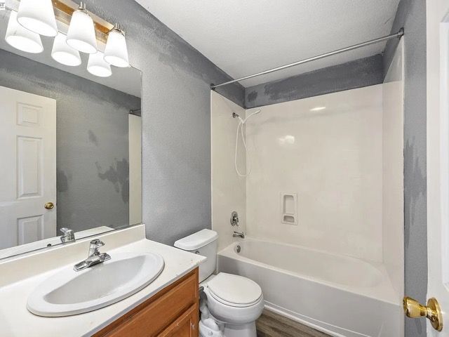 Building Photo - 4528 Wagon Trail Way