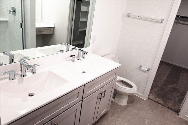 Building Photo - 15317 Dapple Blf Ln