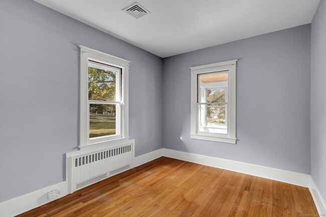 Building Photo - 69 Westledge Rd