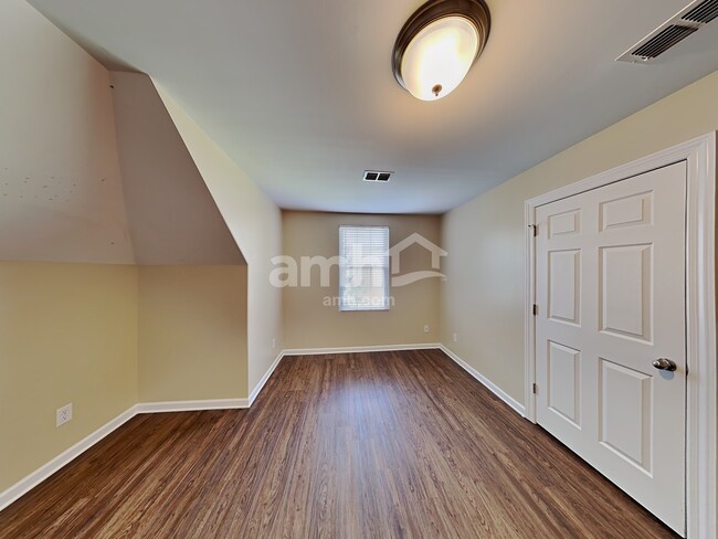 Building Photo - 1628 Antebellum Dr