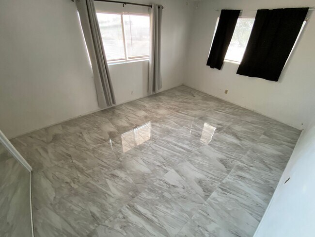 Building Photo - 18511 Symeron Rd