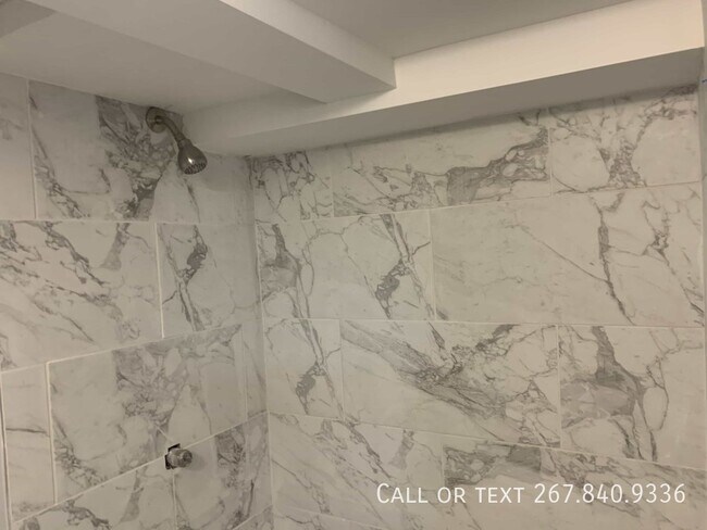 Building Photo - 18 Armor Ct