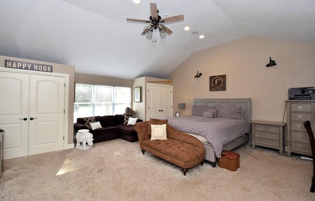 Building Photo - N63W29834 Woodfield Ct