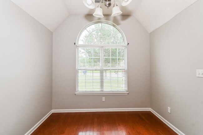 Building Photo - 1216 Jackson Pond Cir
