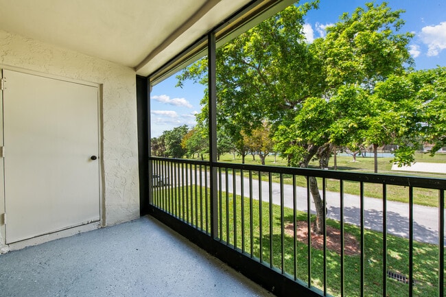 Building Photo - 4276 NW 89th Ave