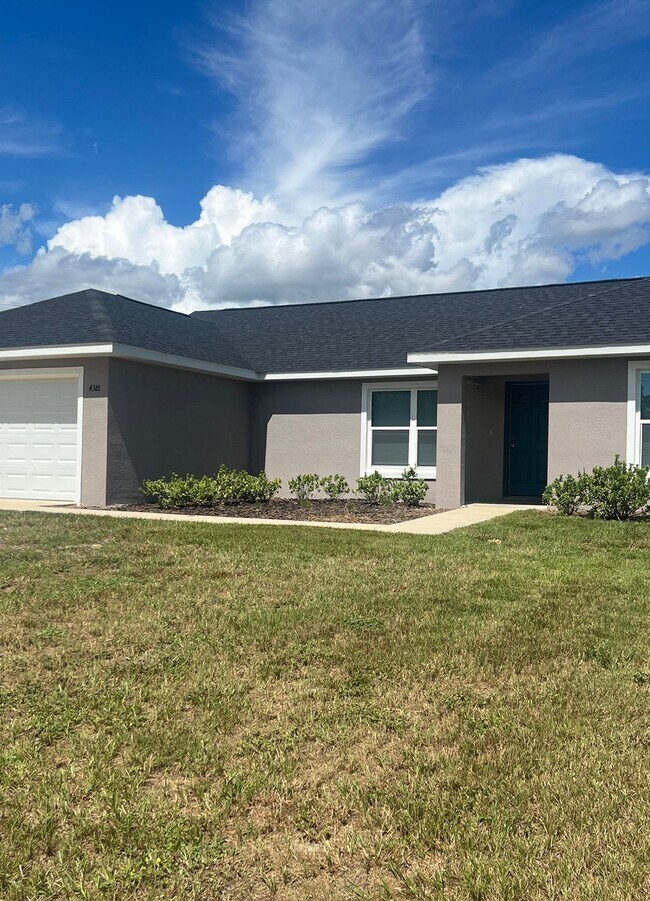 Primary Photo - 4381 SW 159th St Rd