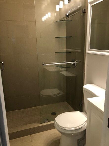 Building Photo - 8962 SW 40th Terrace