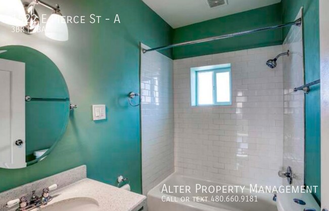 Building Photo - 1522 E Pierce St