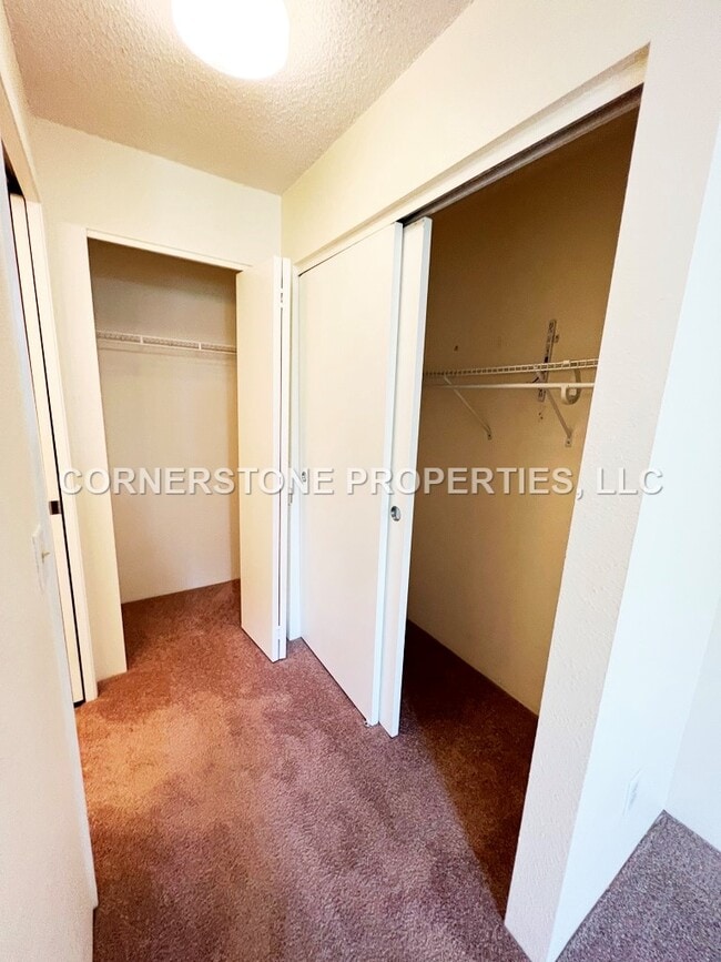 Building Photo - 94-638-533 Lumiaina St