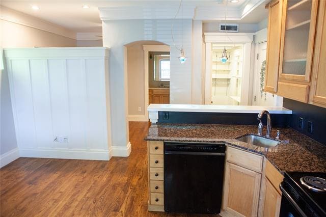 Building Photo - 5837 Velasco Ave