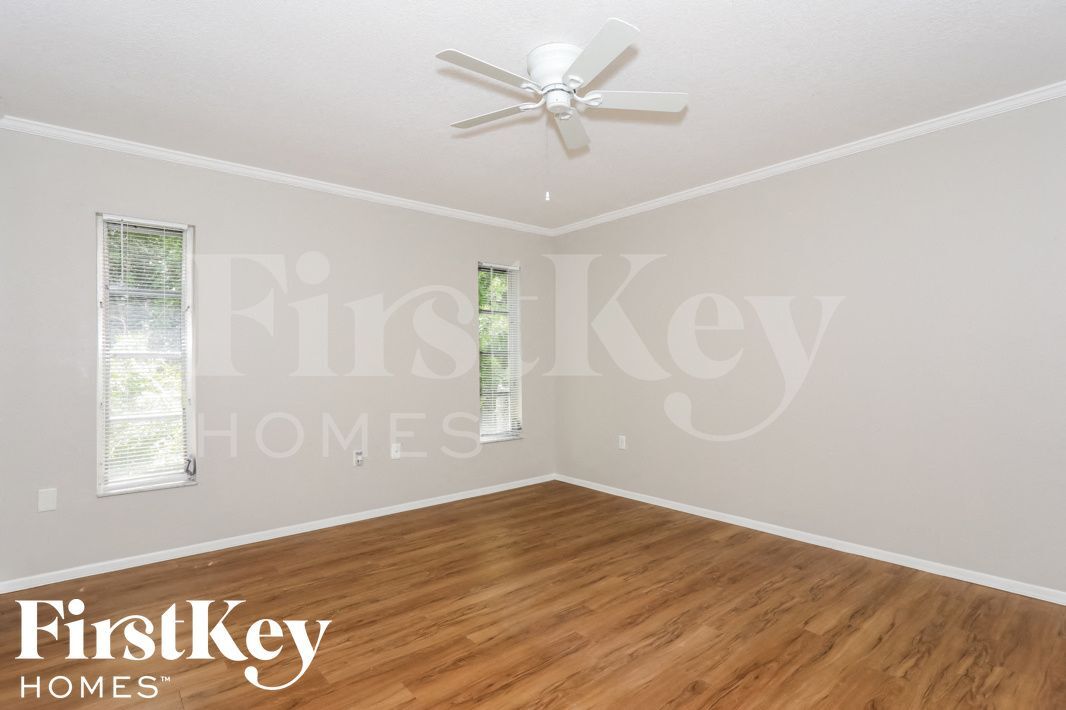 Building Photo - 964 Roseway Terrace NW