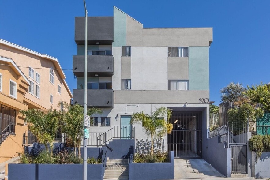 Building Photo - 520 N Virgil Ave