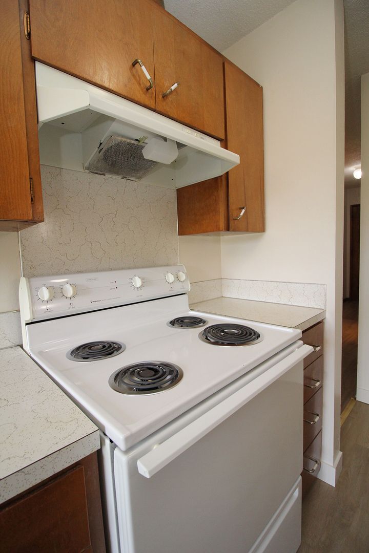 Building Photo - 1001 SW Woods St