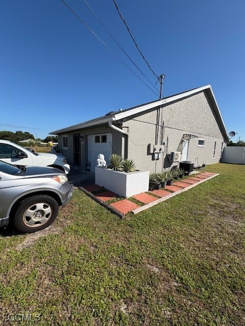 Building Photo - 1939 Santa Barbara Blvd