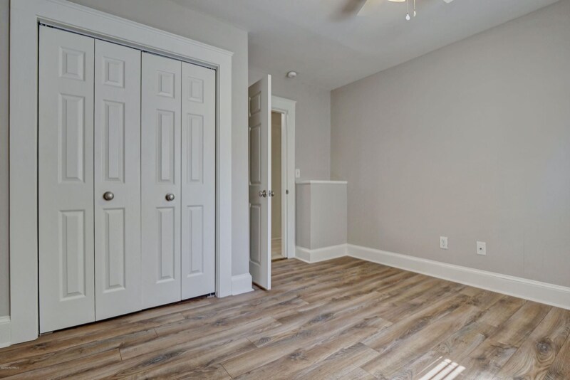 Building Photo - 105 Montgomery Ave