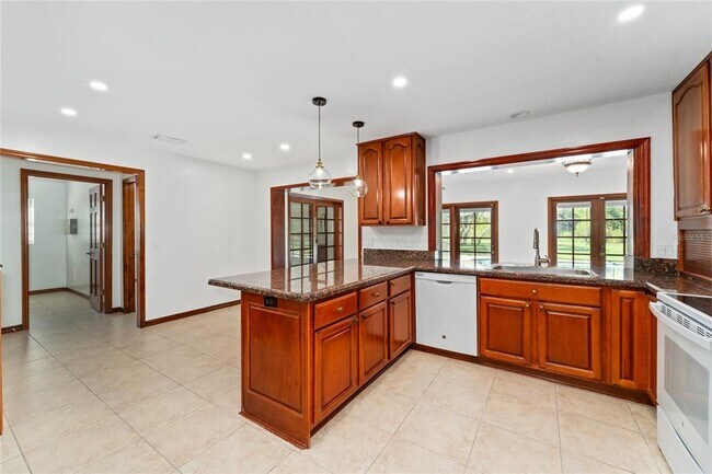Building Photo - 4464 Willow Wind Ct