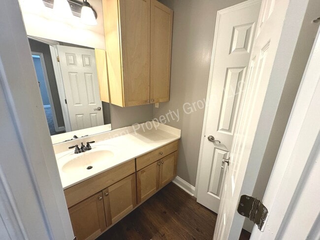 Building Photo - 3BR/2.5BA For Rent