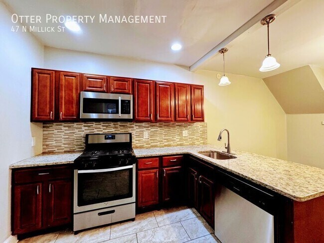 Building Photo - 47 N Millick St