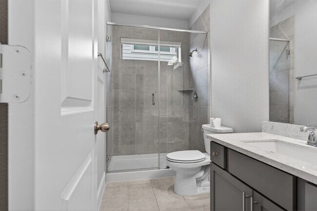 Building Photo - 3123 Lantana Trl