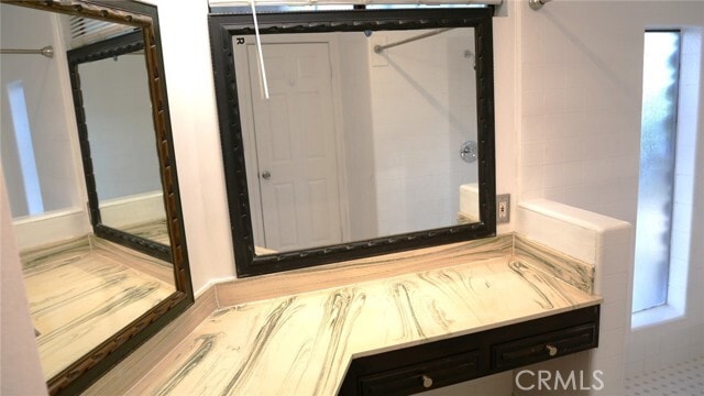 Building Photo - 16371 Chella Dr