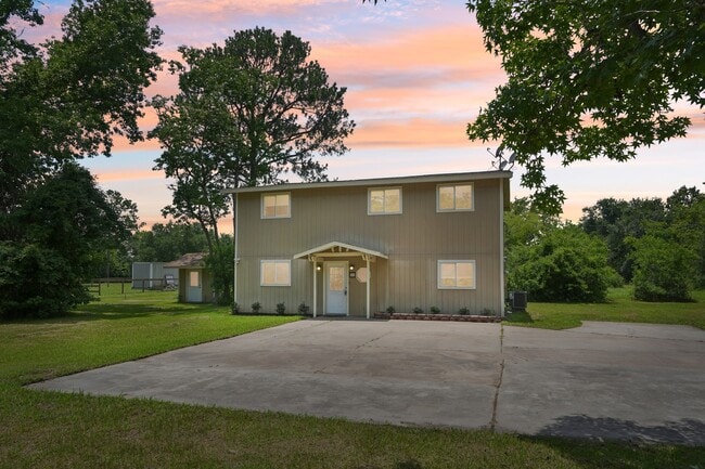 Primary Photo - 8412 Avenue L