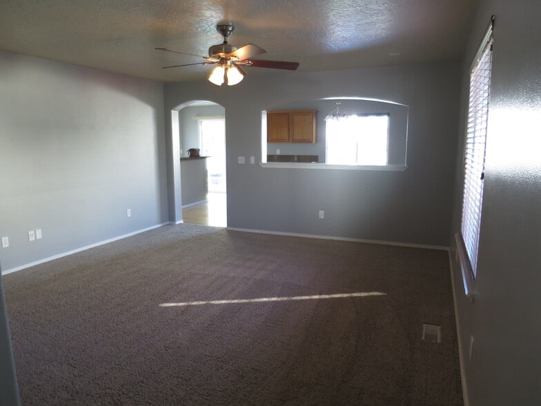 Building Photo - 4322 E Arch Dr