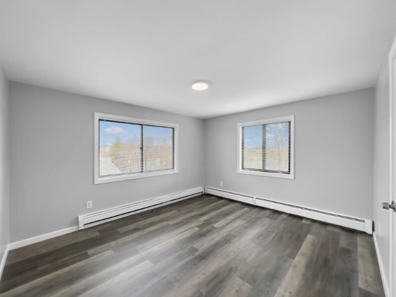 Building Photo - 19 Grove St