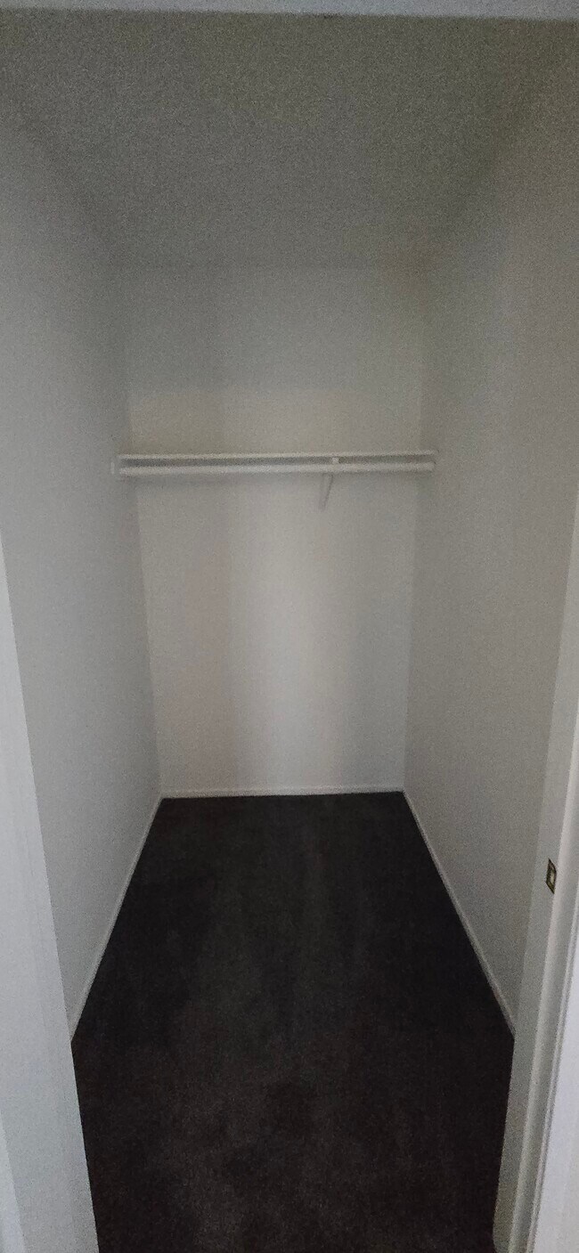 Bonus walk-in closet/storage area in Master Bedroom - 14365 Foothill Blvd