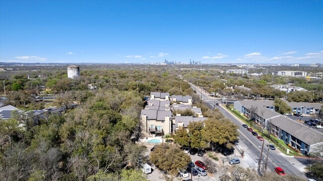 Building Photo - 6700 Cooper Ln