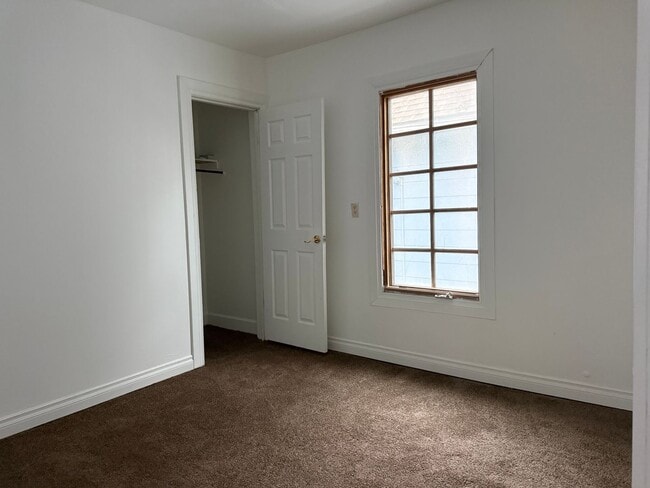 Building Photo - AMINA LLC