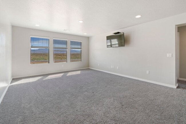 Building Photo - 1706 Honeycomb Dr