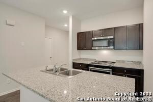 Building Photo - 728 Armadillo Dr