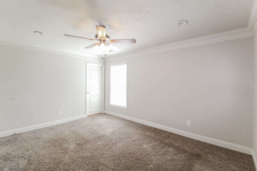 Building Photo - 10165 Rillridge Ct