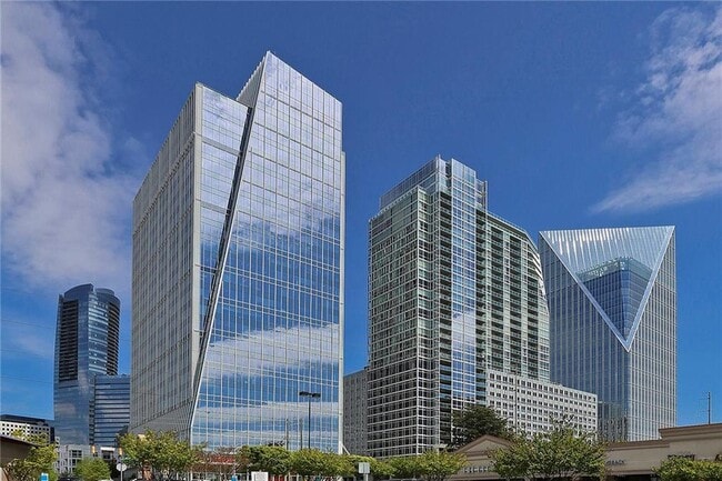 Building Photo - 3325 Piedmont Rd NE