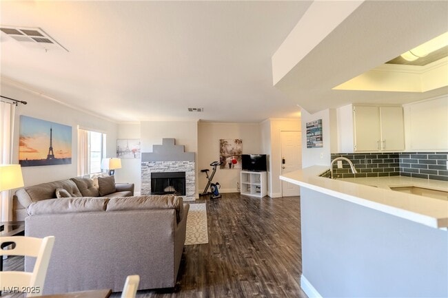 Building Photo - 8600 W Charleston Blvd