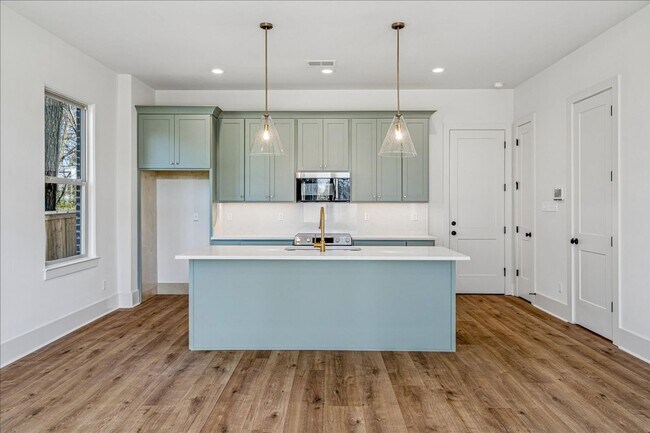 Building Photo - 5486 End Vlg